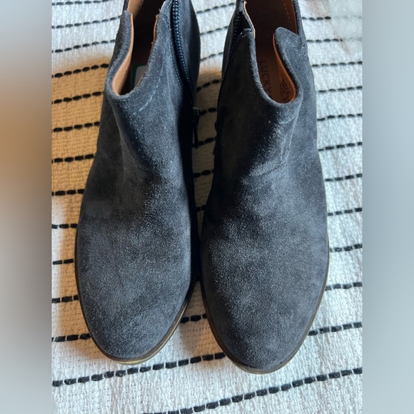 Lucky Brand leather zip up booties, navy blue - Picture 3 of 9